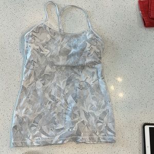 Lululemon power pose tank light support A/B, SZ 8.